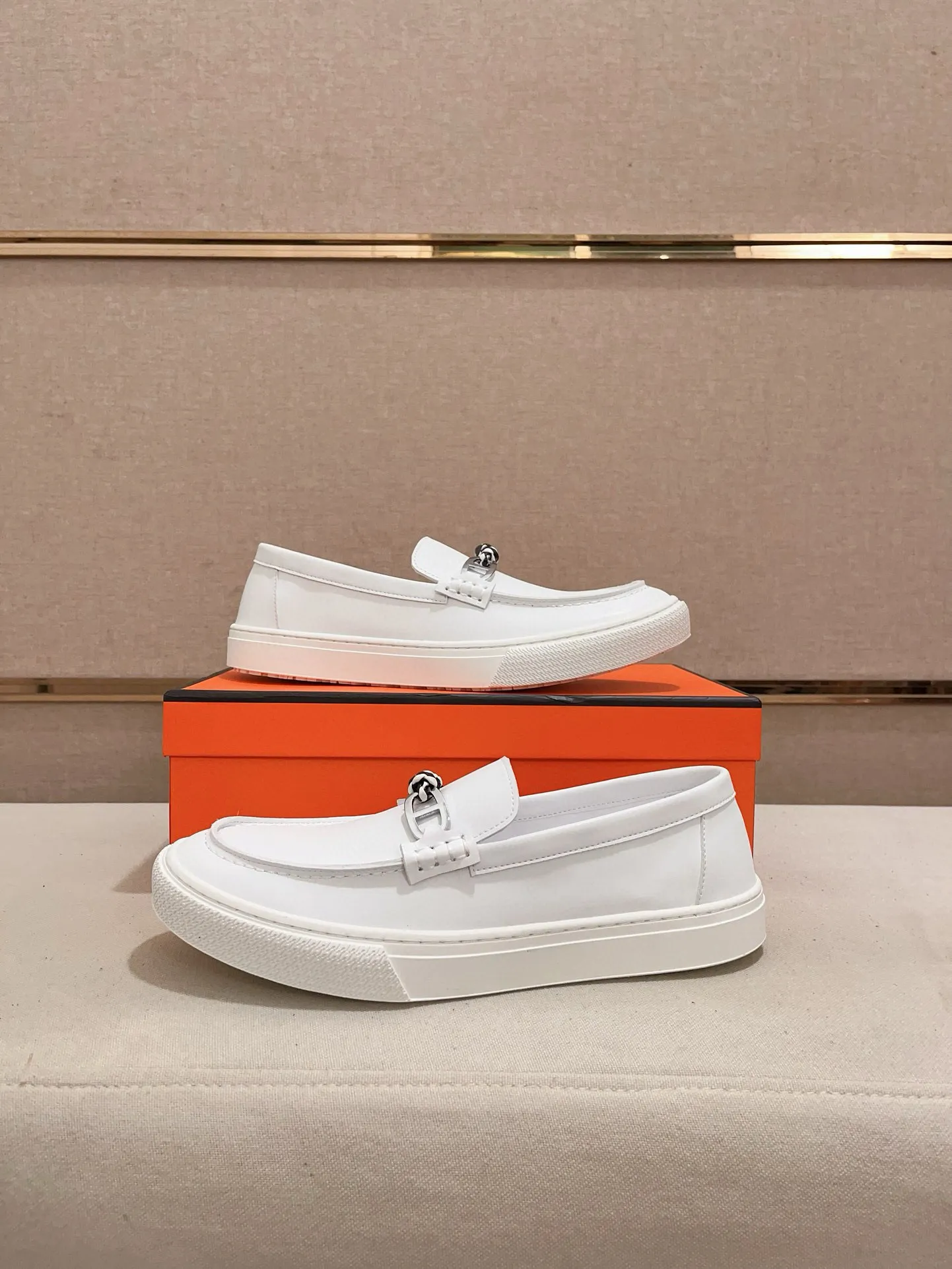 Men's clothing and shoes💰: 400💰《HERMES》【Classic Original Version】Hermès; Top 🔝 Purchasing Agency 🔍🔍Latest 🇺🇸Sold simultaneously at counters, original imported from Italy ▲▲Cow leather▲ ▲Exquisite workmanship (Italian 🇮🇹imported water-dyed 🐂cowhide lining) sole: original sole provided by the original factory, ⚠️exclusive double-layer activity·TPR·rubber·combined molded outsole; Code number: 36-46
